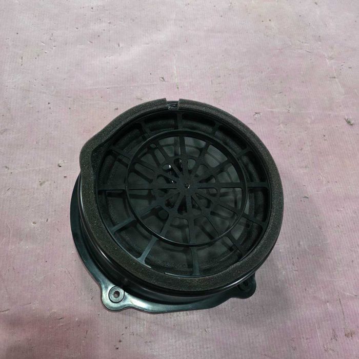 Динамік передній Audi Q7 4L Колонка 4L0035415 E BOSE