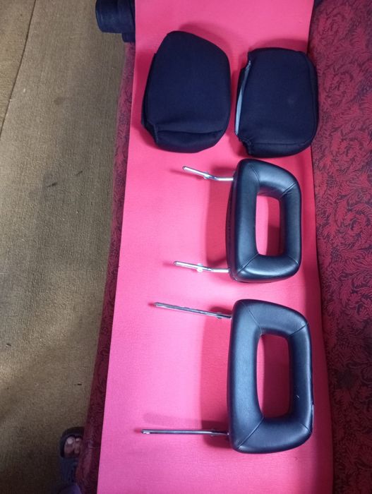 Підголовники продам