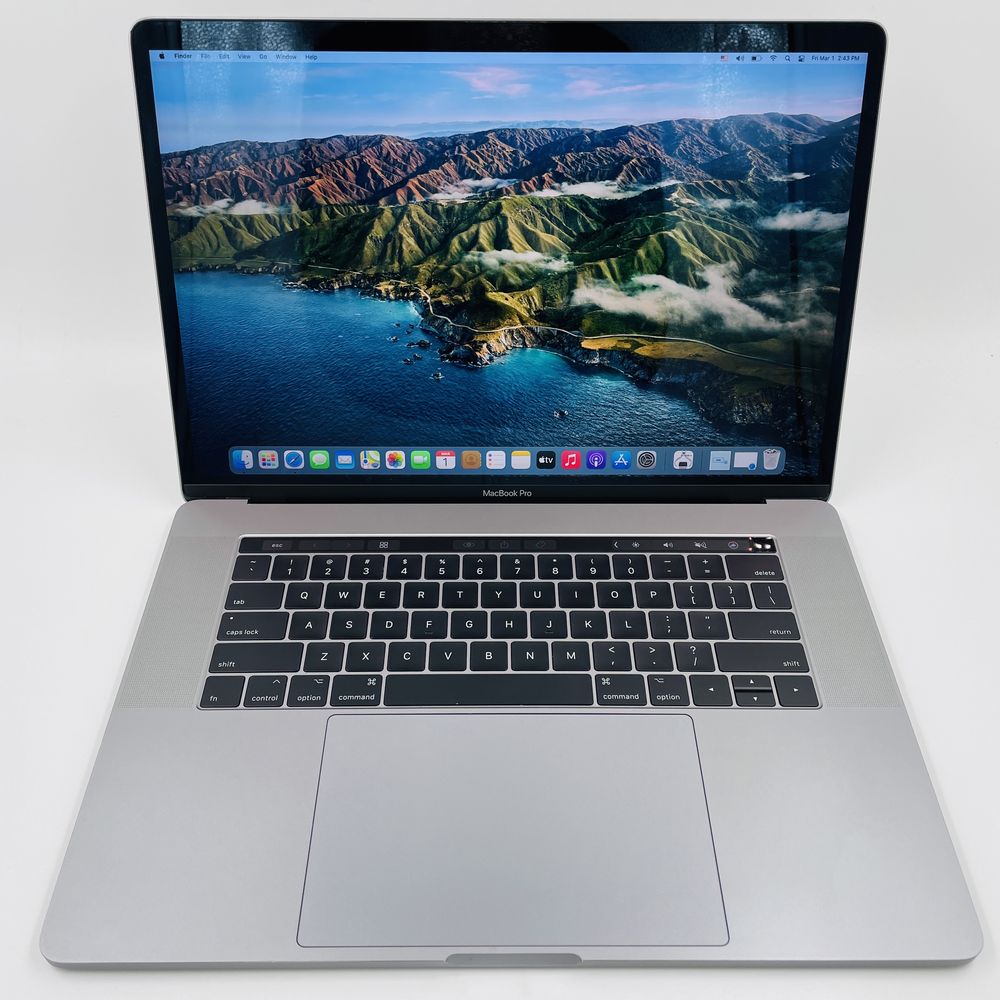 Магазин Apple MacBook Pro 15 2017 i7 16GB RAM 256GB SSD IL2796