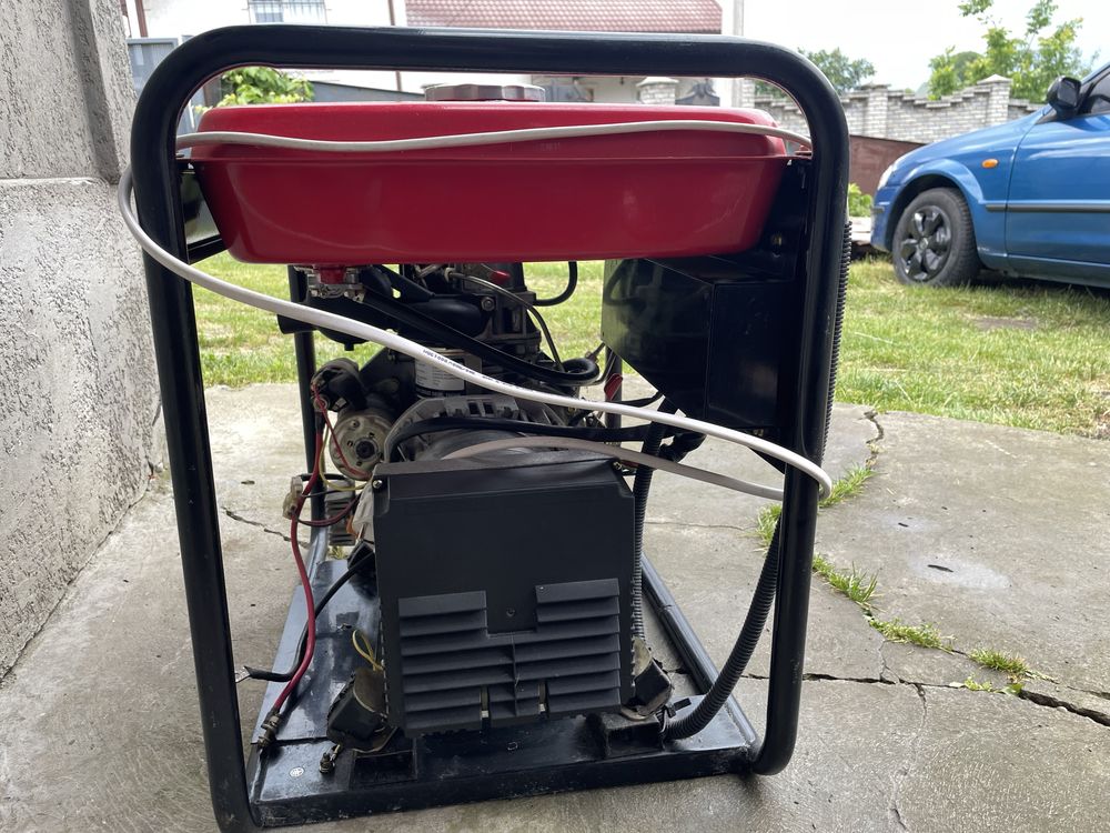 ПРОДАМ Дизельний генератор "MAKENCO" 2.2kw