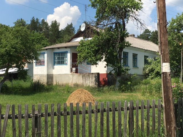 Продається частина будинку в Гамарні