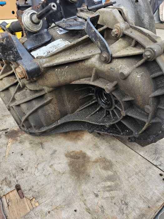 Renault Traffic Skrzynia Biegów PK6 2.0DCI M9R 6 Biegowa