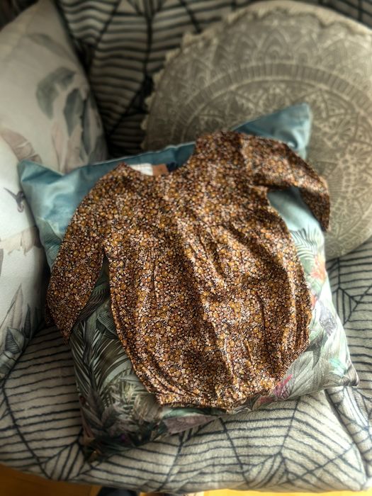 Tunika/sukienka Zara + kwiatowe delikatne body