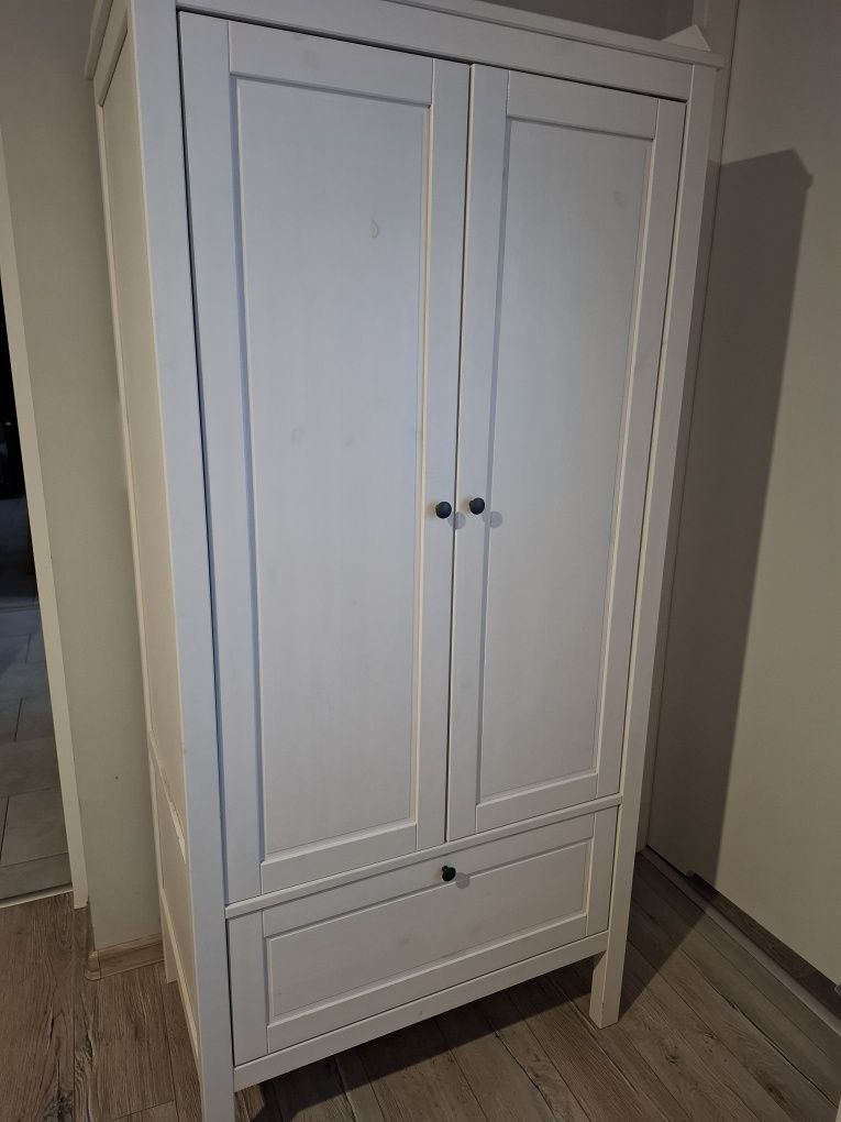 Zestaw mebli Ikea sundvik