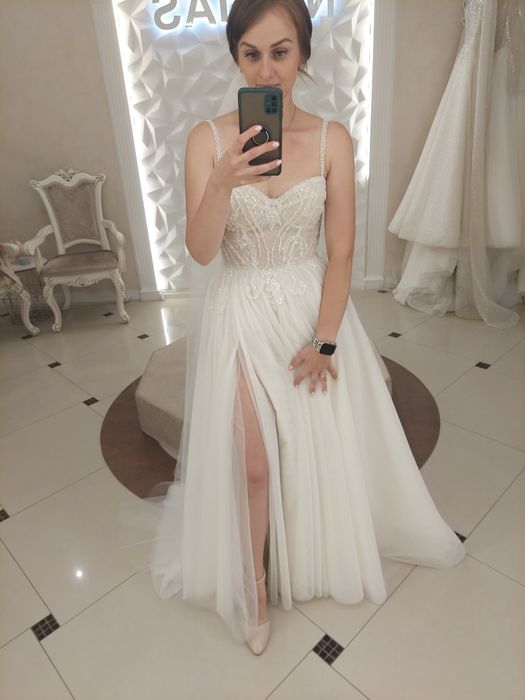 Продам весільню сукню або здам на прокат