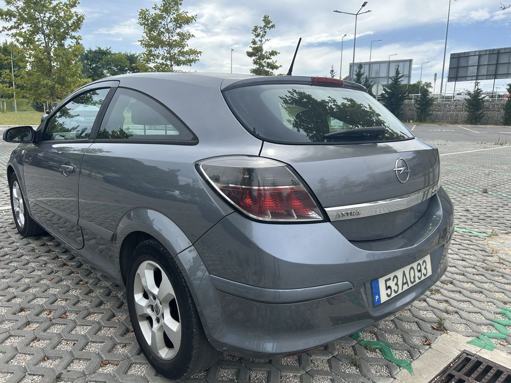 Opel Atra 1.3 CDTI