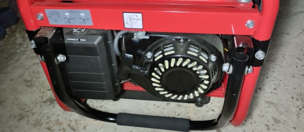 Генератор Einhell  3100 Вт.