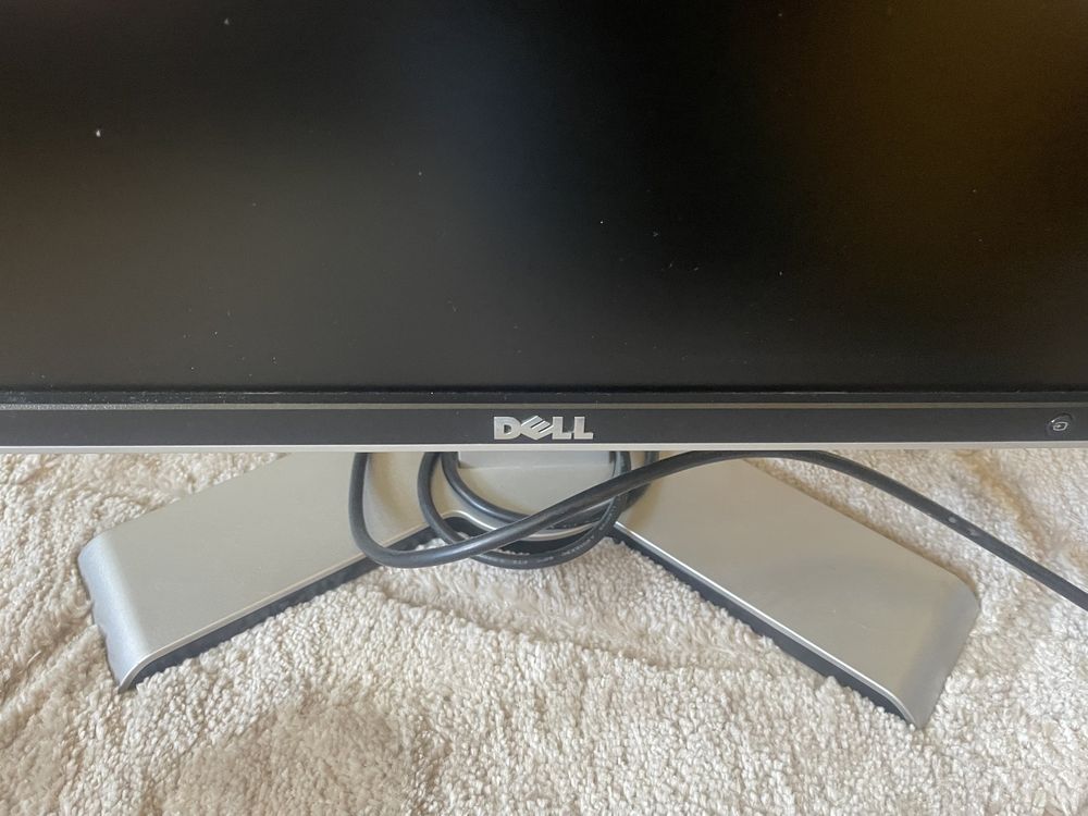 Monitor Dell 22 cale + kabel HDMi