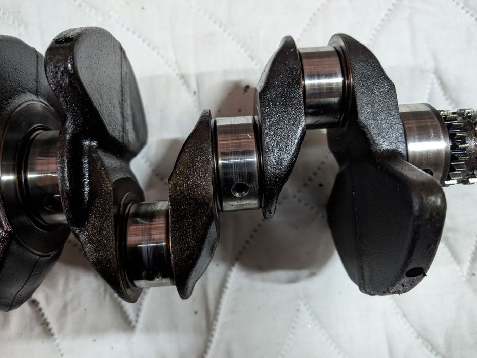 Колінвал 1.2 tce 2757R renault nissan