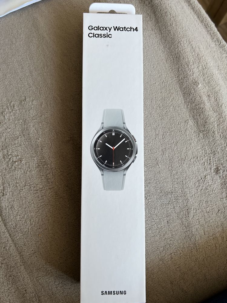 Sprzedam Samsung Golaxy Watch 4 Classic R890 46mm srebry.