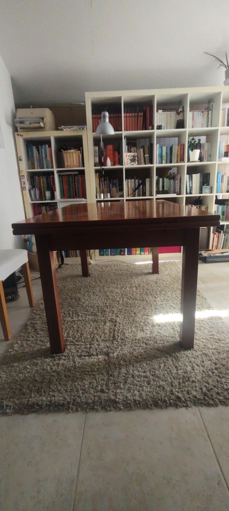 Mesa de jantar .