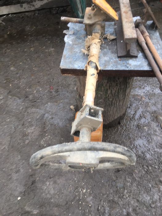 Рульова колонка з болгарського погружчика