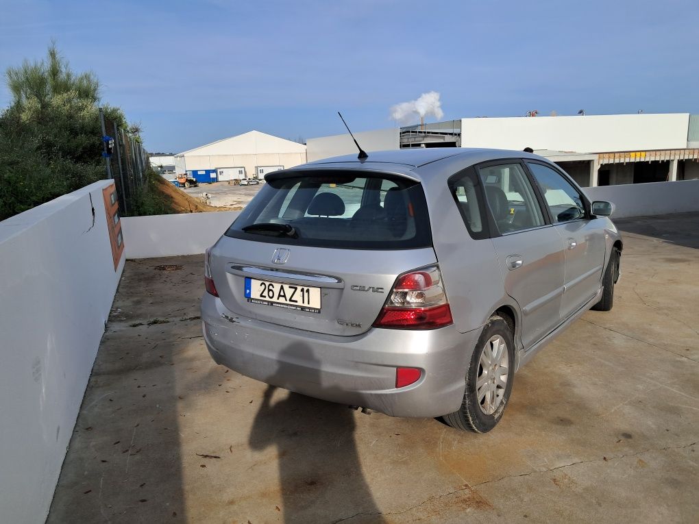 Honda civic 1.7 exclusive