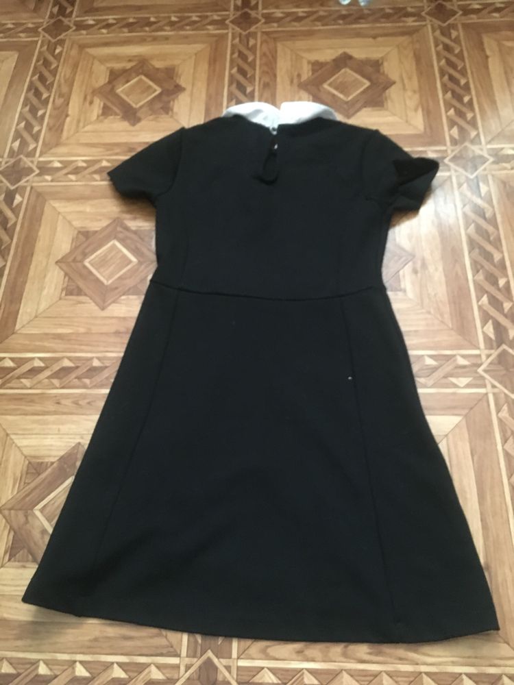 Платье чёрное KIABI на рост 130-140