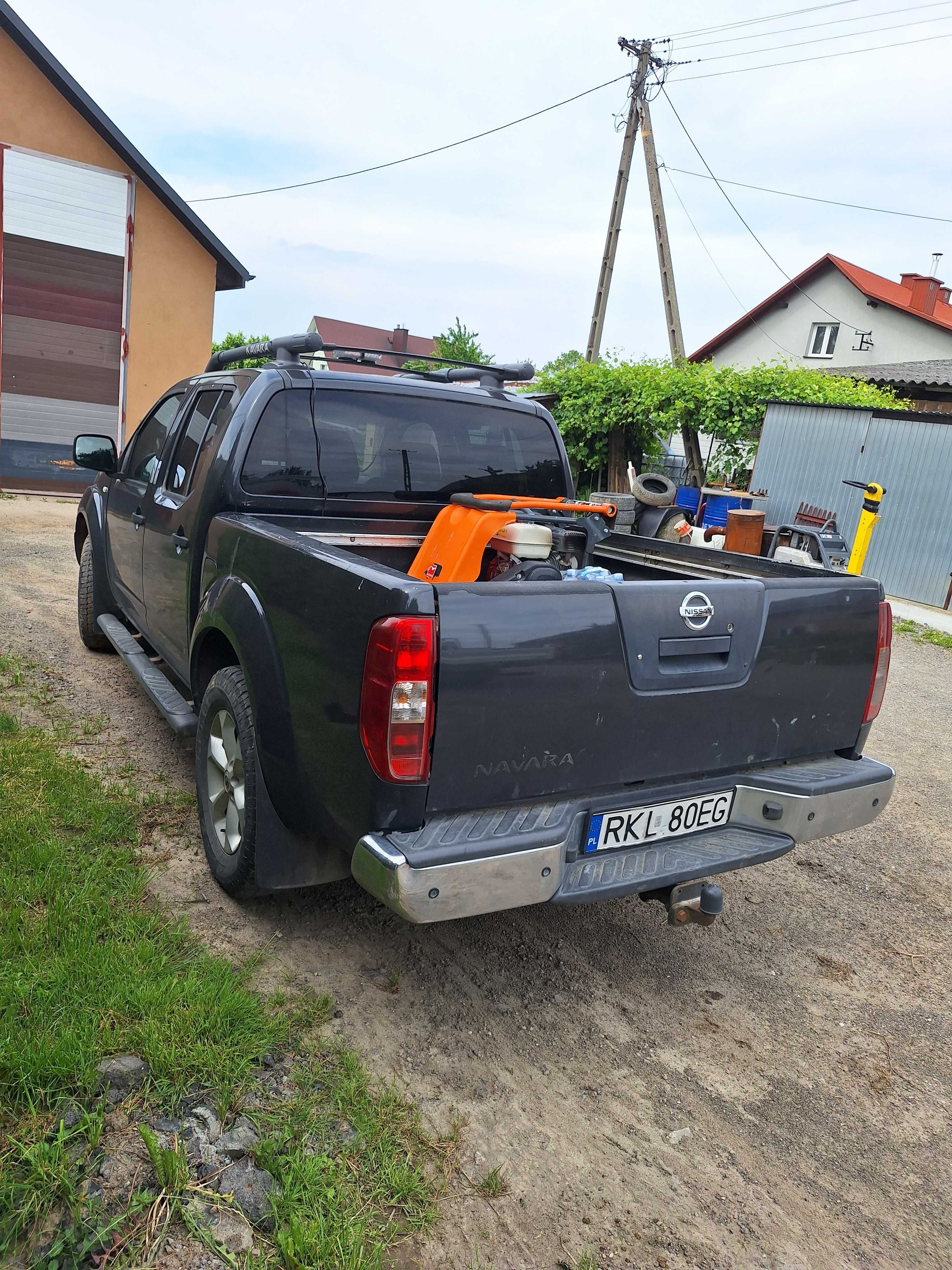 Nissan Nawara D40 Salon Polska
