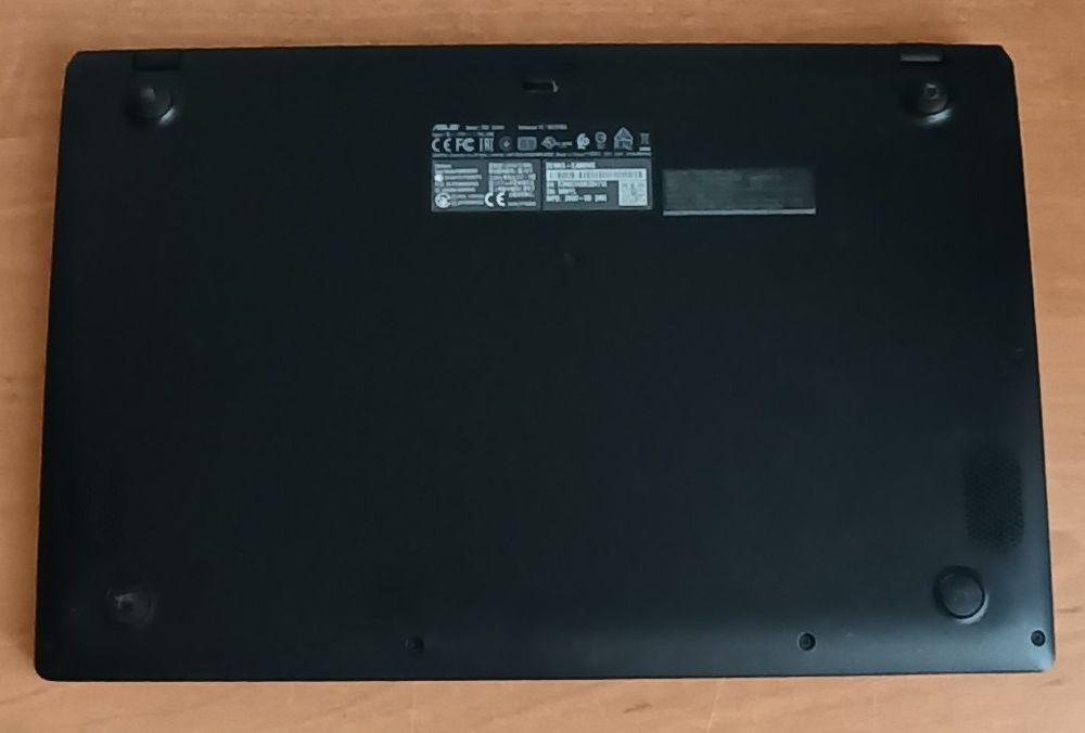 Laptop ASUS E510KA z lipca 23 roku