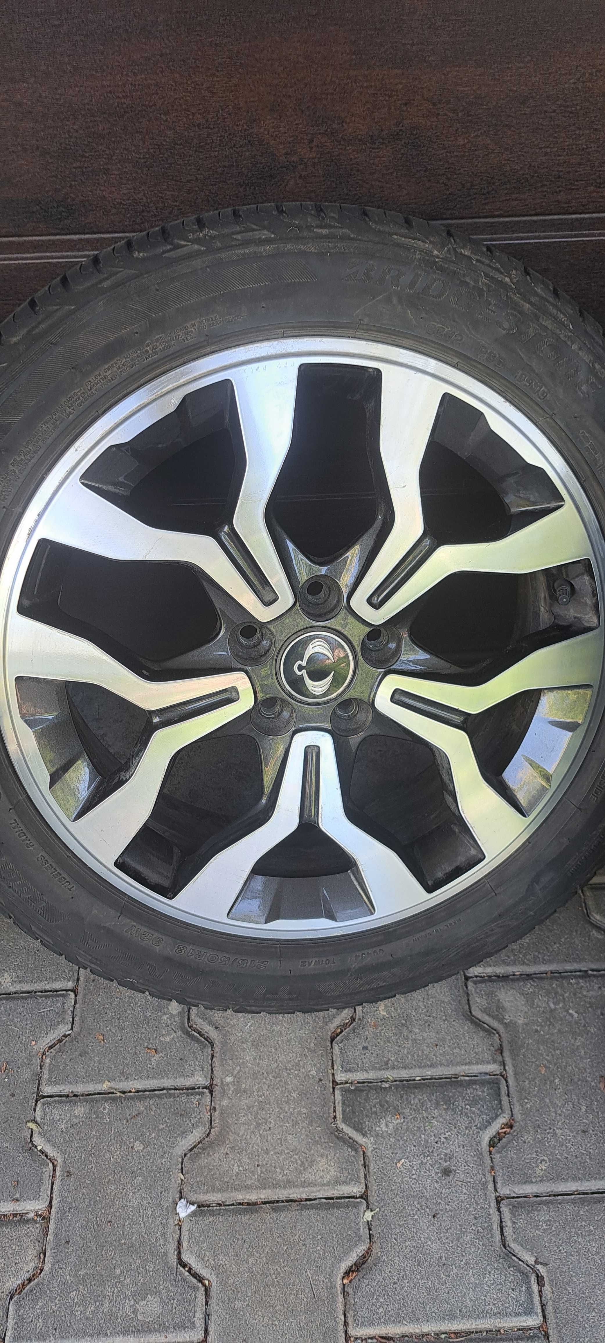 Felgi z oponami 18' 5×112 Ssang Yong