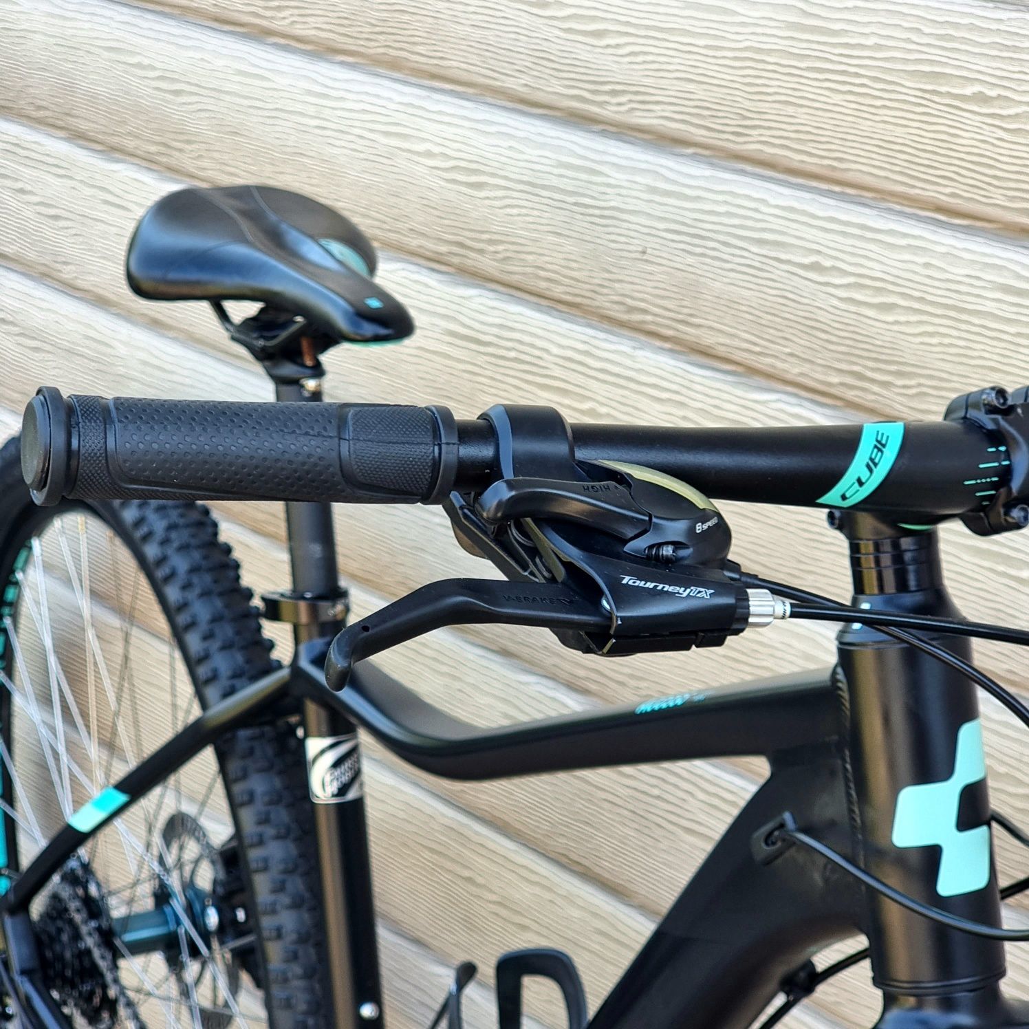 Вилка 100mm Shimano Гальма DISC  Німеччина 
29 CUBE ACCESS HPA Вилка