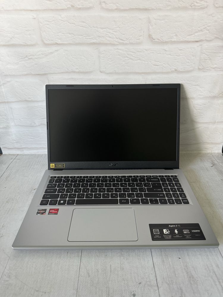 Ноутбук Acer Aspire 3 15.6 FullHD/ Ryzen 5 7520/8/SSD512 Супер ціна ‼️
