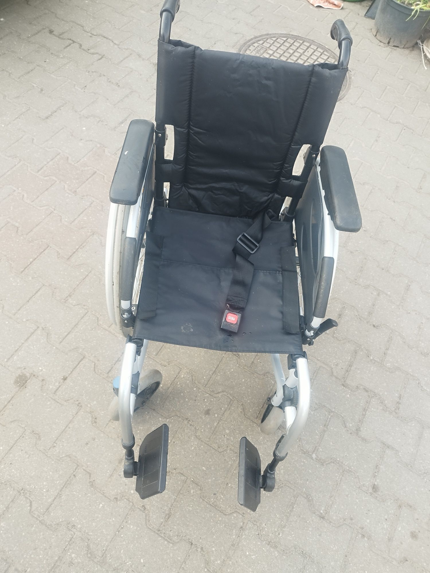 Wózek inwalidzki 39 cm