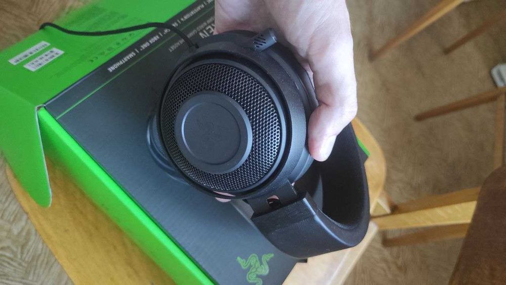 Наушники Razer Kraken RZ04-02830200-R3M1