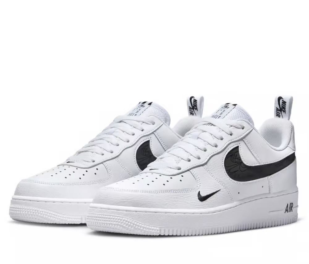 Nike Air Force 1 Low ’07 LV8 Black Swoosh - Rozmiar 48,5 32cm (US14)