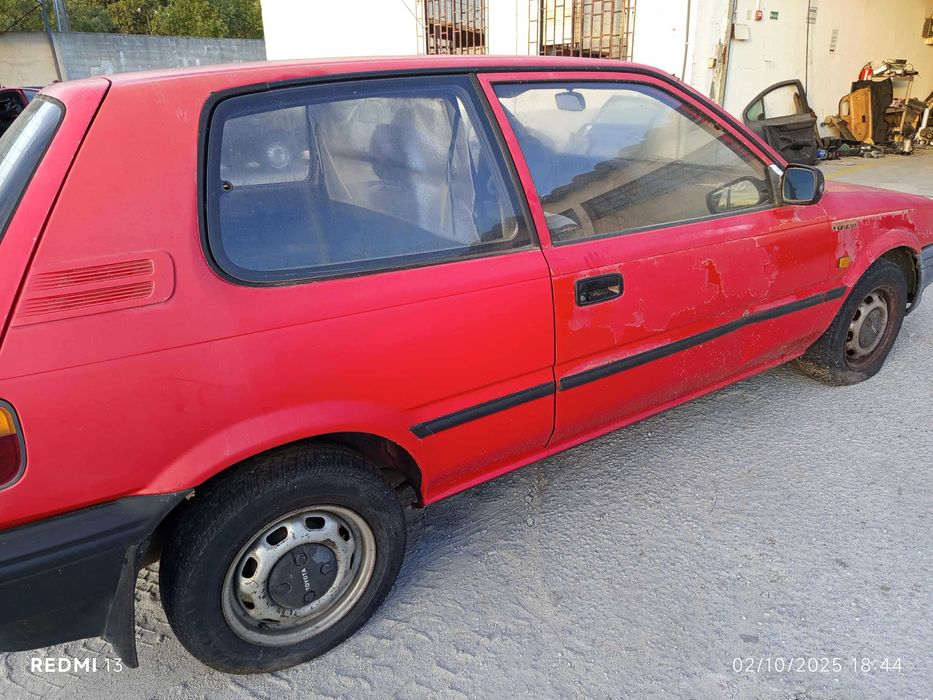 Para peças Toyota Corolla E90 1.8D ano 1990