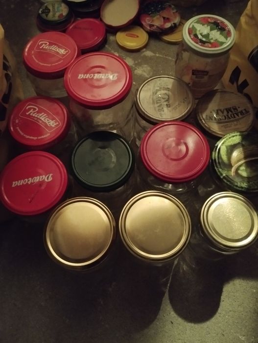 Puste słoiki na weki