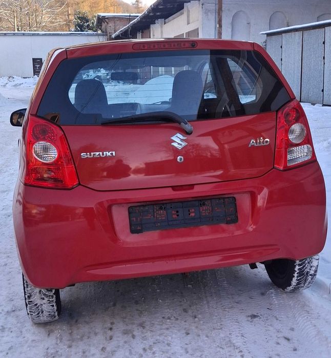 Suzuki Alto   2011 rok  1,0 benzyna