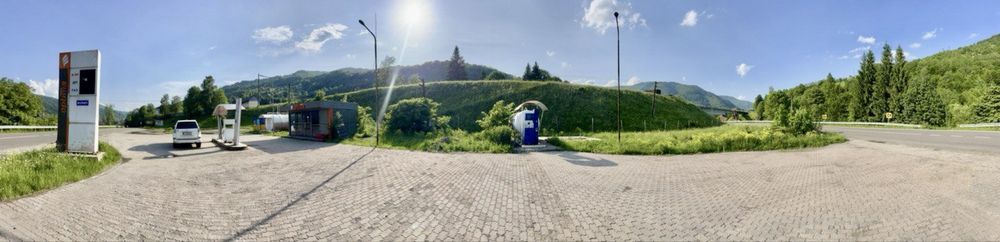 Продам АЗС в м. Рахiв, бiля дороги