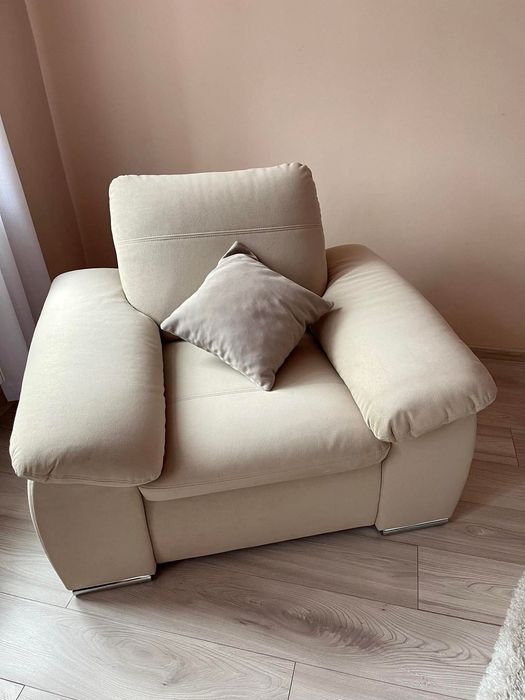 Piekny fotel jak nowy wygodny hit musthave.