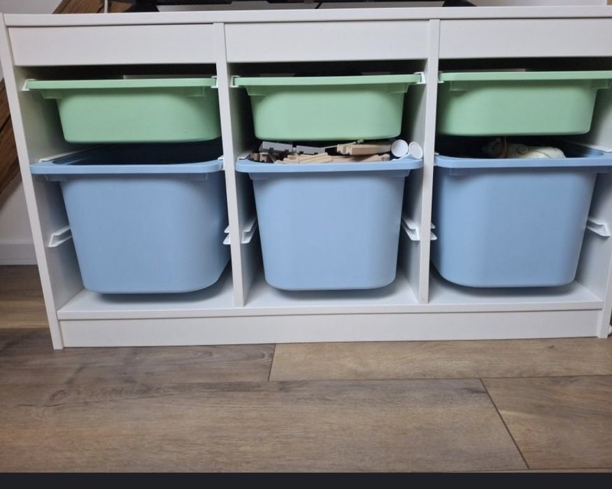 Regal Ikea na zabawki