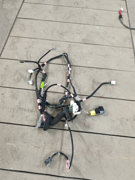 Проводка дверей Lexus RX350 2019 року