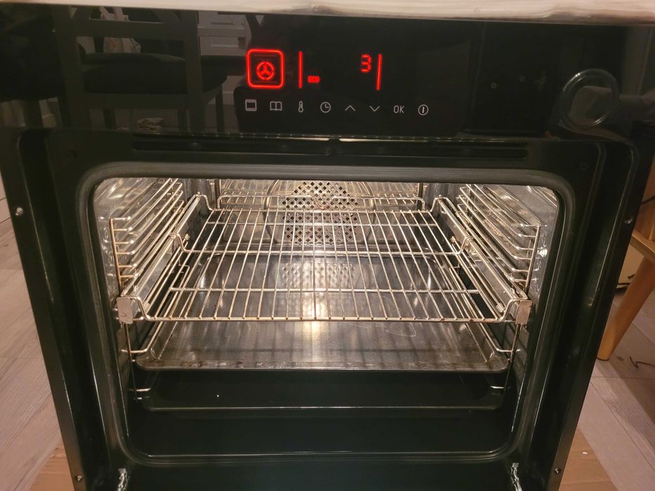 Piekarnik Amica ED57545V Studio Steam