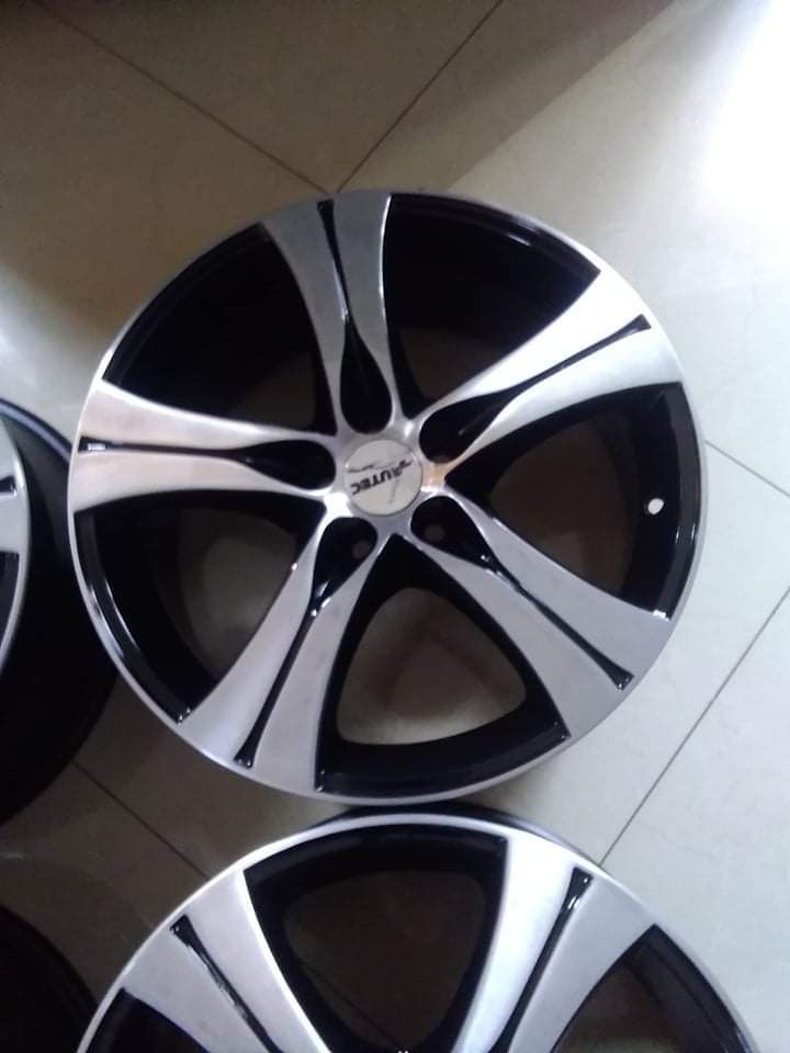 Felgi 17 5x100 vw golf  4 Bora  seat skoda audi a3