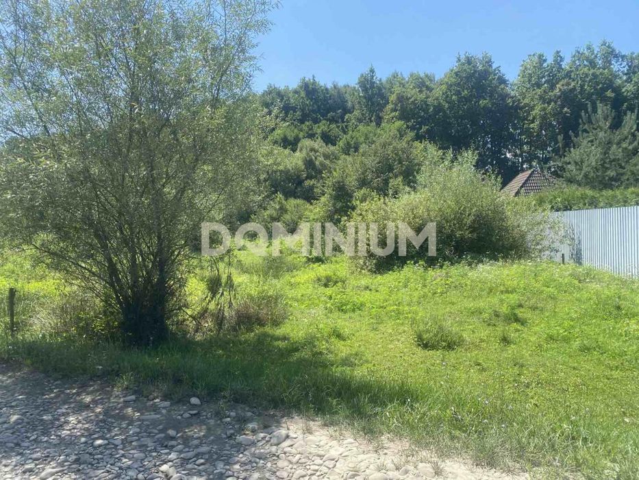 Продаються 2  земельні ділянки у с. Кіреші