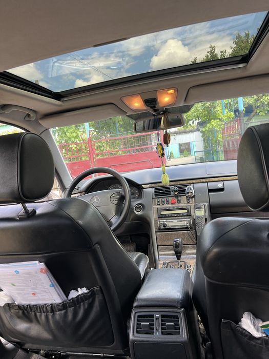 Продам Mersedes Benz 210