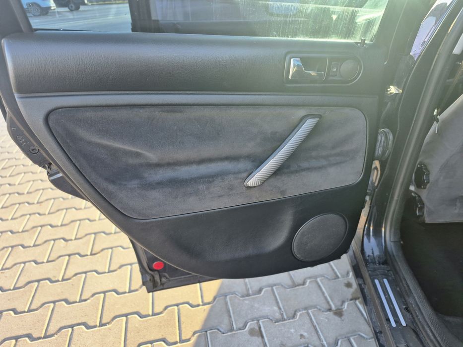 Продам власний автомобіль Volkswagen Passat B5+