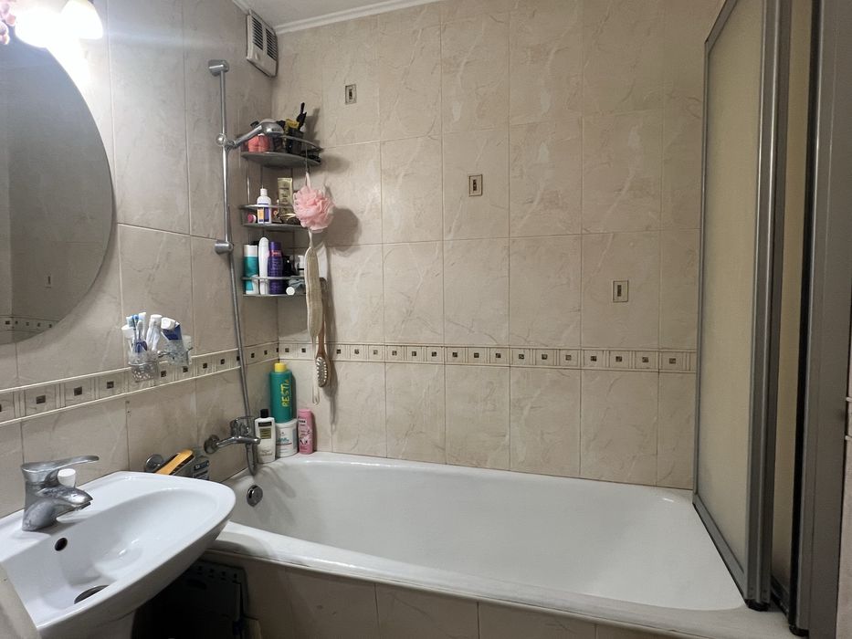 Продам 3-кімнатну квартиру 69,2 м2 м.Київ (Троєщина)