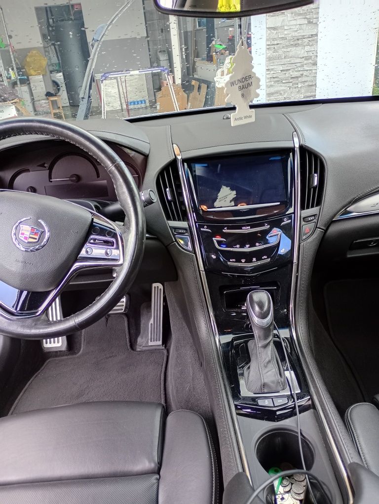 Cadillac ATS. Stan idealny!! Niski przebieg!
