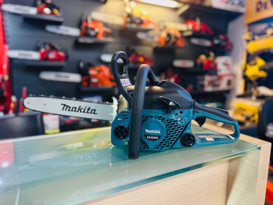 "STANIAK" Pilarka spalinowa MAKITA EA3200S - 2 łańcuchy w zestawie!
