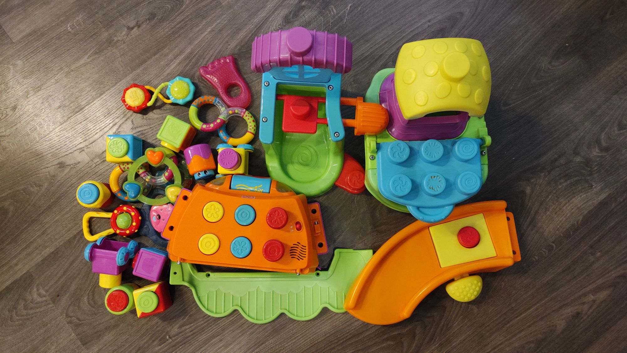 Muzyczne miasteczko FisherPrice + gratisy