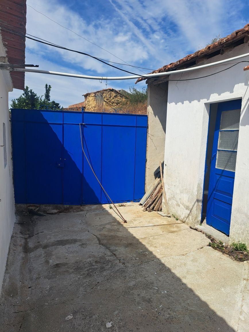 Moradia t2  na macussa