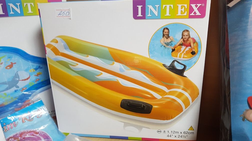 Продаю басейни,матраси,круги і все для плавання Intex
