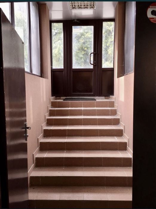 Продаж без комісії Вишневе , Крюківщина приміщення 65 метріа