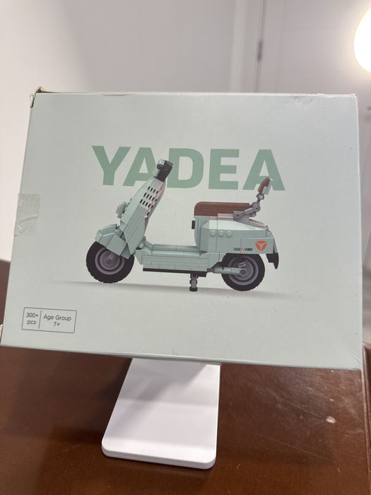 Конструктор Yadea 300+ деталей мопед | Знижка