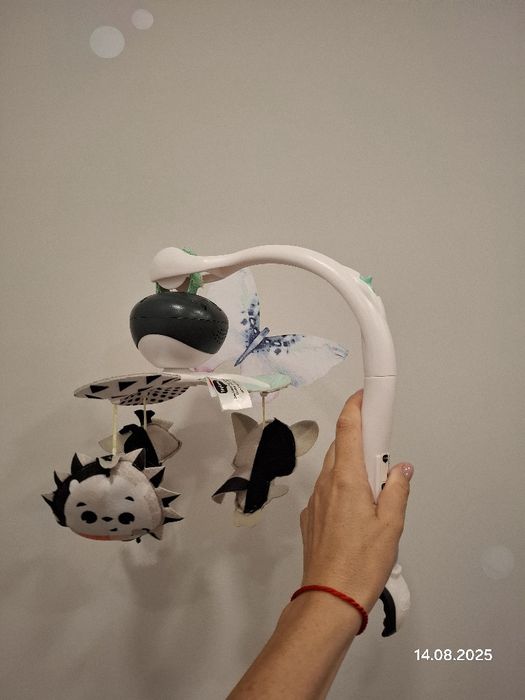 Мобіль tiny love лісова галявина чорно білий