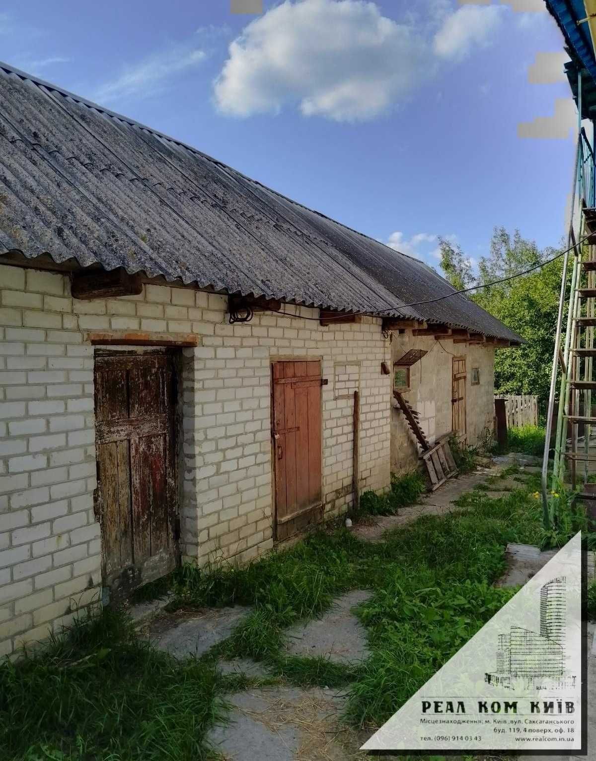Велика територія з будинком, с. Івниця! 35 км до міста Житомир