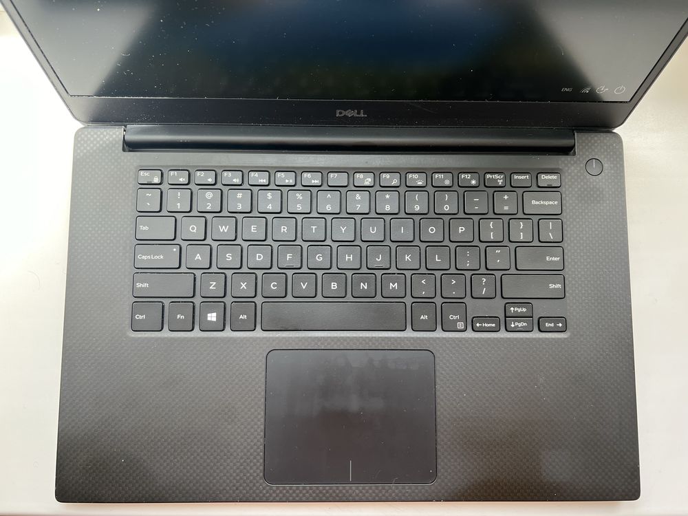 Dell Precision 5540 i9-9980HK 15.6ʼʼ FHD SSD 512Gb 32Gb video 4Gb