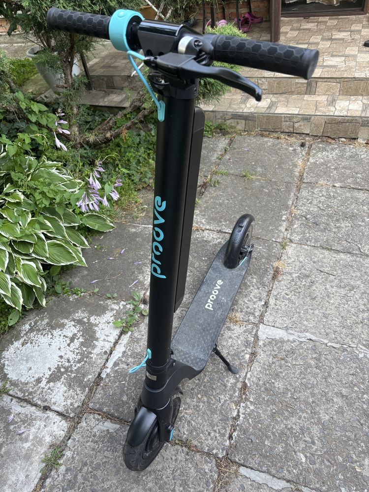 Електросамокат Proove X-City Pro black-blue